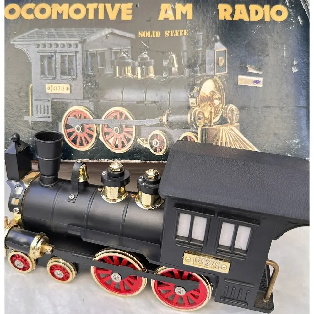 Vintage Model Train 338 ely Steam Locomotive Radio